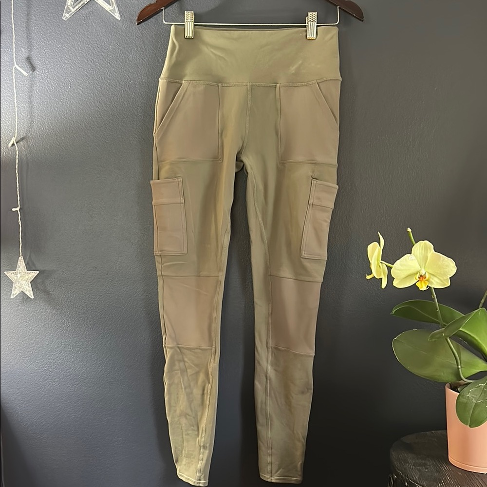 ALO Yoga Olive Leggings